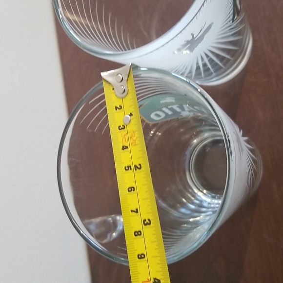 BA12:  COLLECTIBLES 2 MOOSEHEAD CANADIAN BEER PATIO GLASS - Picture 5 of 6